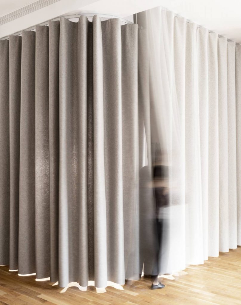 Rideaux plis wave Maison Bleue Luxembourg Schifflange